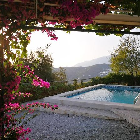 Villa Casa Lola Sayalonga Esterno foto